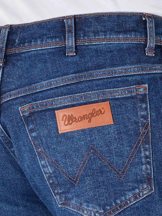 Actual product image Wrangler 10019492 (W32)
