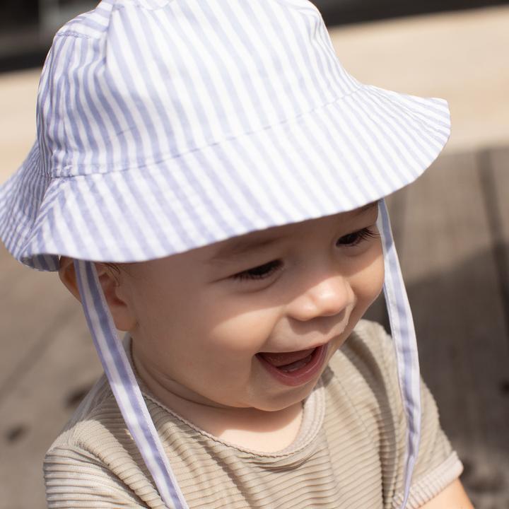Immagine prodotto Swim Essentials Cappello solare UV 24 anni Blu a righe