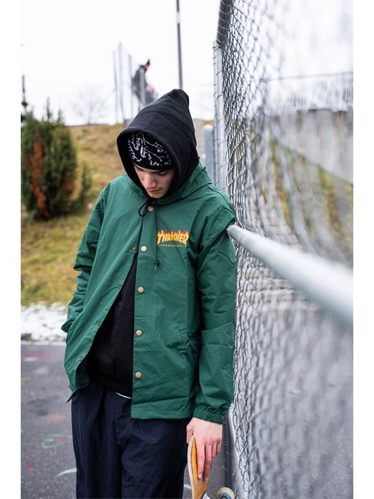Produktbild Thrasher Flame Logo Coach Jacket (S)