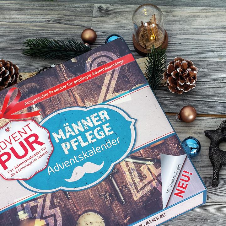 Actual product image Roth Advent Calendar PUR "Men's Care" 2022 with 4 doors, one for each Advent Sunday, contains