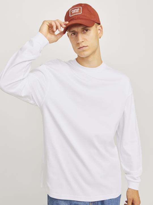Actual product image Jack & Jones Jjeurban Edge Tee Ls O-Neck Noos (L)