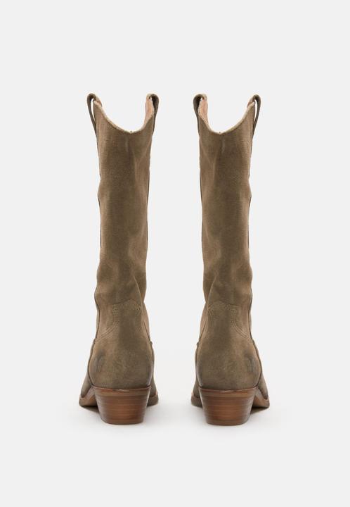 Produktbild Felmini GERBERA 7962 ist ein bemerkenswerter Cowboystiefel mit mittlerer Wade, der rustikalen Charme und raf (38)
