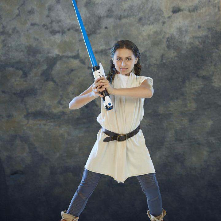 Actual product image Hasbro Lightsaber Forge Obi-Wan Kenobi