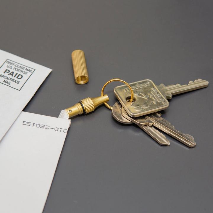 Actual product image Kikkerland Mini Knife Keychain