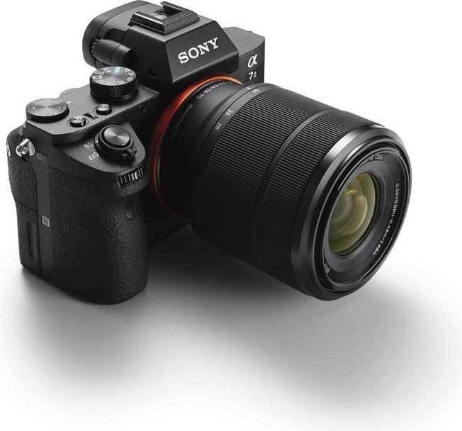 Productafbeelding Sony Alpha 7 II (28 - 70 mm, 24 Mpx, Volledig formaat)