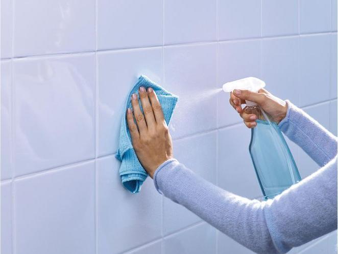 Productafbeelding tesa Montagetape voor tegels en metaal (19 mm)