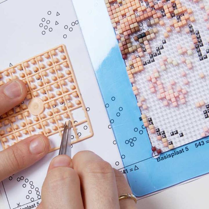 Actual product image pixeln.ch Pixel Geschenkset 4 Basisplatten - Pferd