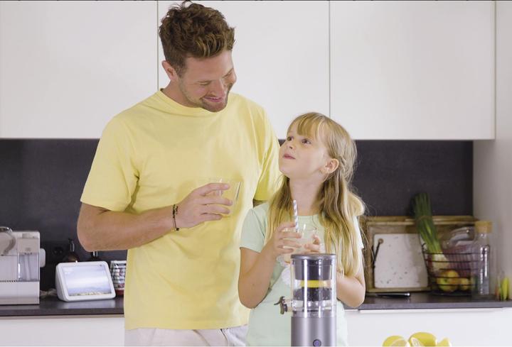 Actual product image Livington JuiceBoost