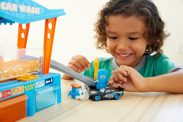 Immagine prodotto Disney Cars Set di gioco per autolavaggio Dinoco con cambio di colore