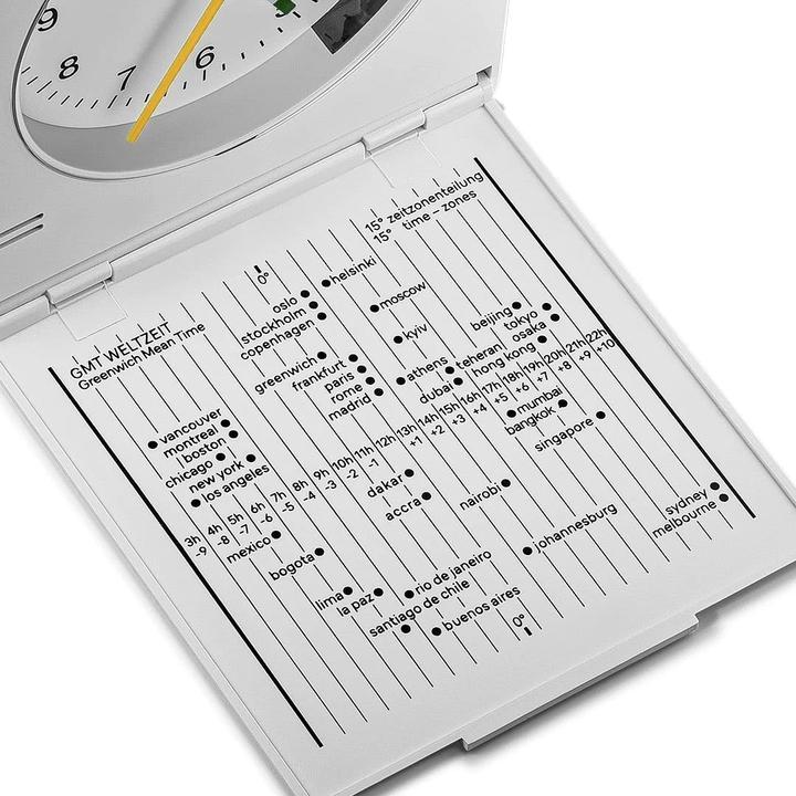 Produktbild Braun Reise-Analogwecker