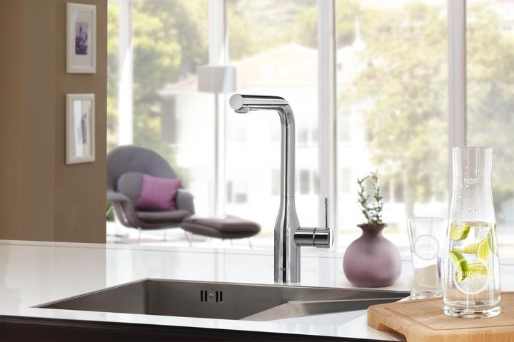 Actual product image Grohe Essence single-lever sink mixer