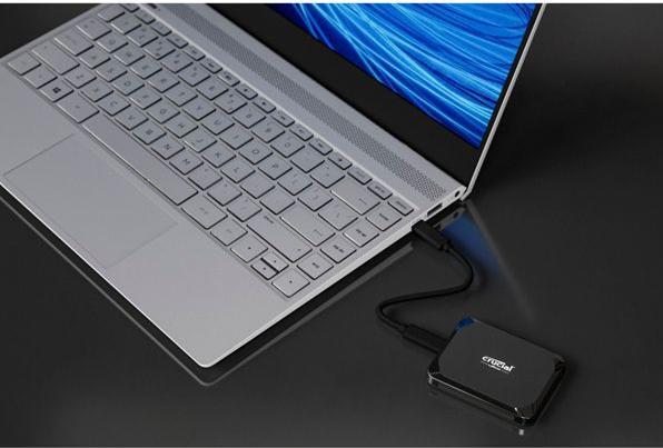 Actual product image Crucial X9 (2000 GB)