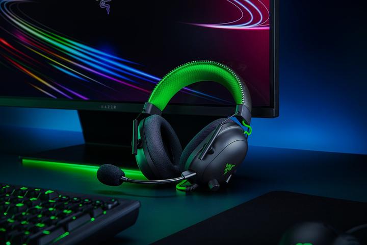 Image du produit Razer Multiplateforme BlackShark V2 Special Edition, supra-auriculaire, microphone, noir (Filaire)