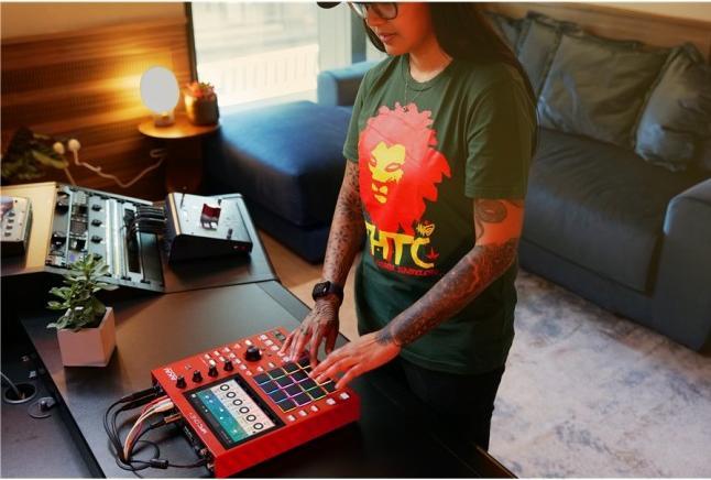 Produktbild Akai Professional MPC One+ (Groovebox)