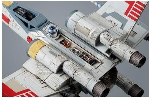 Produktbild Revell 172 XWing Starfighter Bausatz