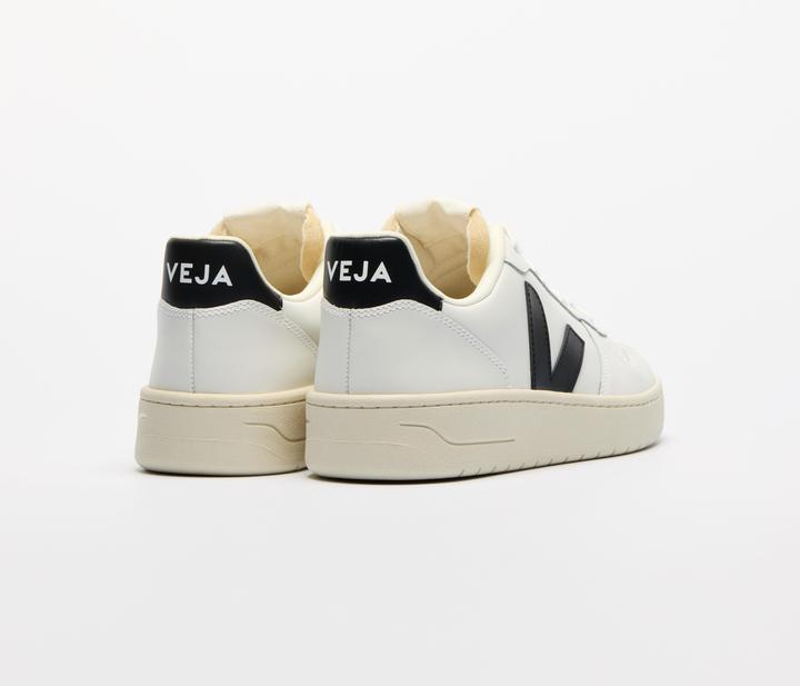 Produktbild Veja V-10 LEATHER EX-WHITE BLACK (42)