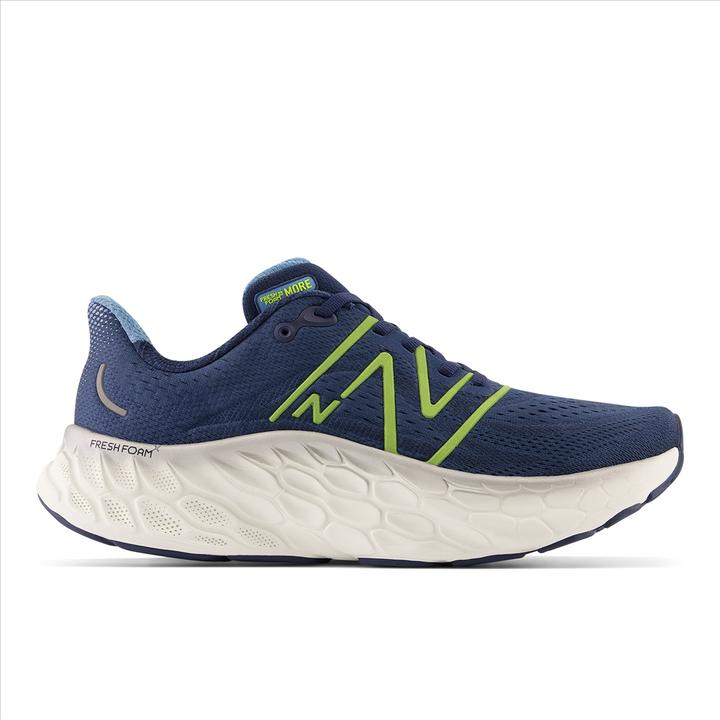 New Balance MMORCN4 Fresh Foam X More v4 (44)