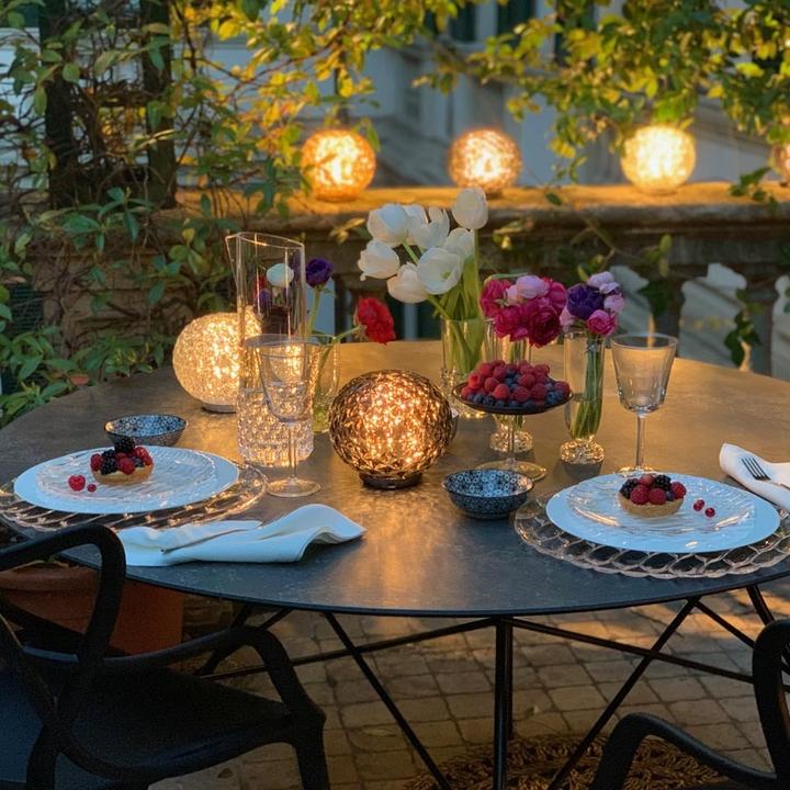 Produktbild Kartell Mini Planet Mobile LED Tischleuchte (200 lm)