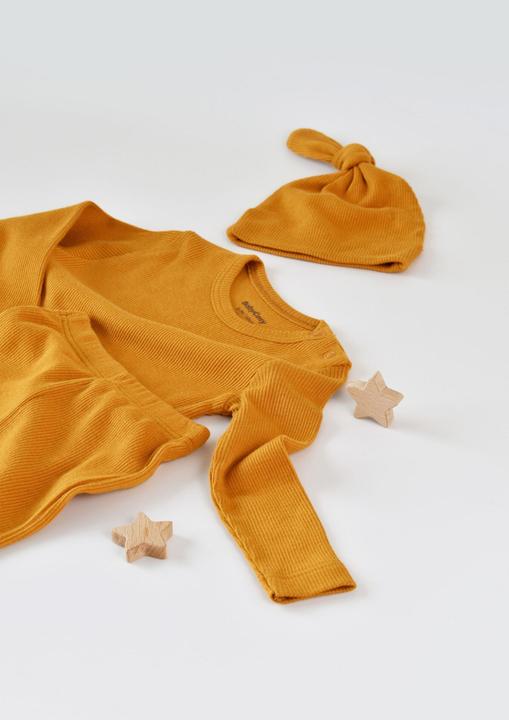 Image du produit BabyCosy Ensemble. Pantalon de travail. T-shirt à manches longues. Casquette (80)
