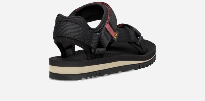 Actual product image Teva Universal Trail (39)