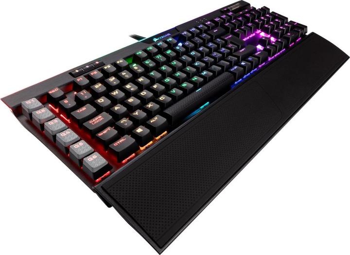 Produktbild Corsair K95 (CH, Kabelgebunden)