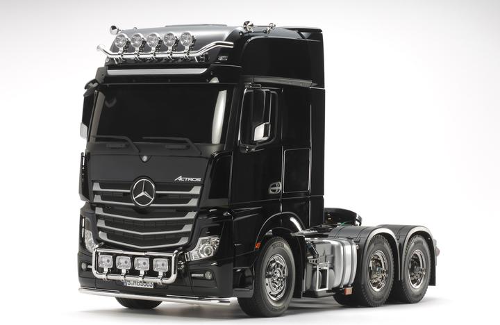 Tamiya Mercedes Actros (Kit)