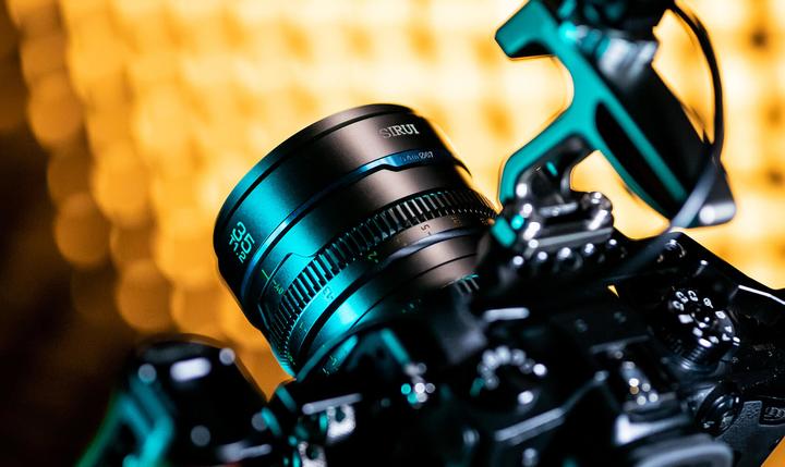 Produktbild Sirui Nightwalker 24 35+55mm T1.2 S35 MF Cine Lens Bundle X-Mount (Fujifilm X, APS-C / DX)