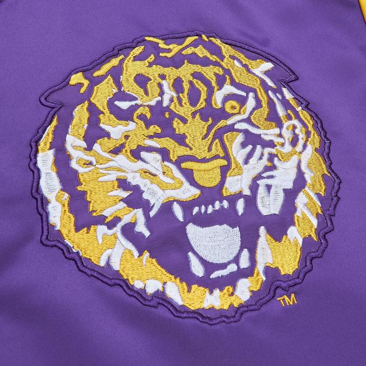 Produktbild Mitchell & Ness M&N Heavyweight Satin Jacke Louisiana State University - XXL (XXL)