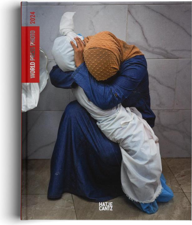Immagine prodotto World Press Photo Yearbook 2024 (Tedesco, -SYB-, Fondazione World Press Photo, 2024)