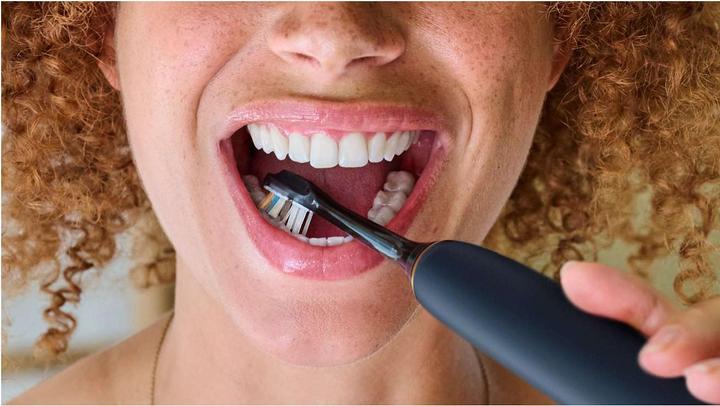 Actual product image Philips Sonicare All-in-One (2 x)