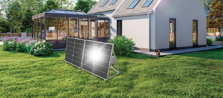 Produktbild Schwaiger Balkonkraftwerk + Inverter (600 W, 1.46 kg)