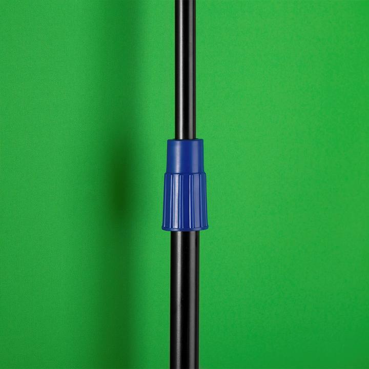 Actual product image Maclean Stand Green screen on parking lot, 92", 150x180cm, adjustable height, MC-931 (92", 4:3)