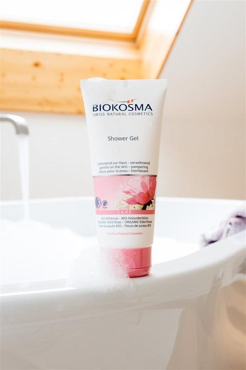 Actual product image Biokosma SHOWER GEL organic wild rose - organic elderflower (200 ml)