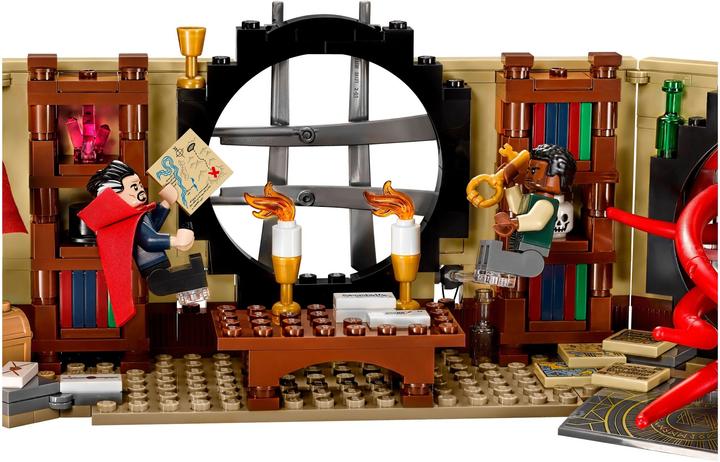 Actual product image LEGO Marvel Super Heroes Doctor Strange and his Sanctum Sanctorum (76060)