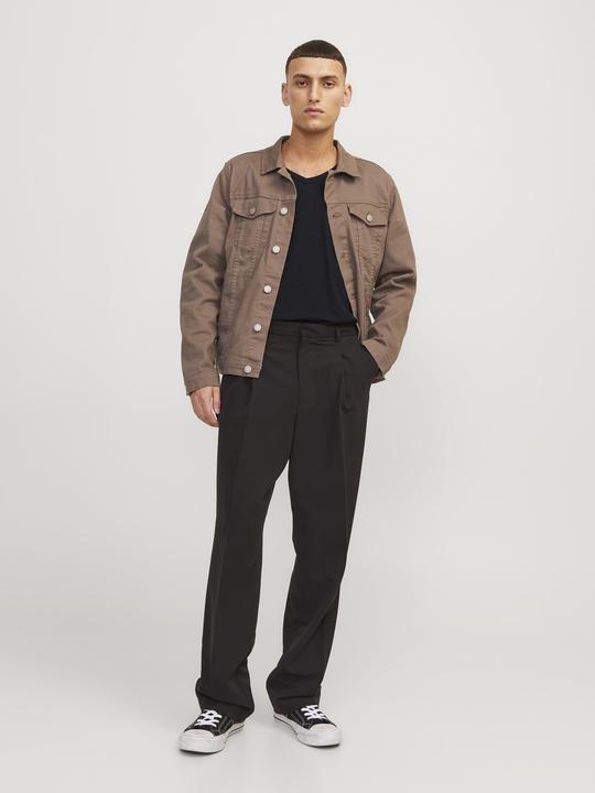Actual product image Jack & Jones Jjebasic V-Neck Tee S/S Noos (XS)