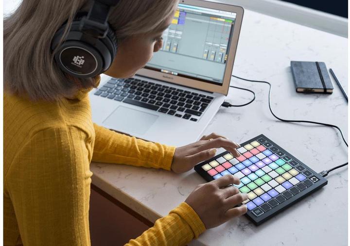 Produktbild novation Launchpad Mini MKIII (Controller)