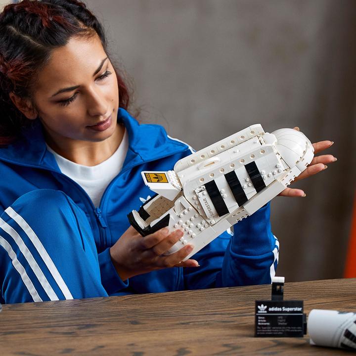 Actual product image LEGO Adidas Originals Superstar (10282, LEGO Icons)