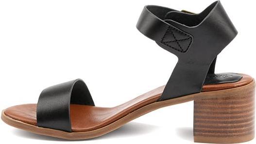 Actual product image Kickers Sandals (40)