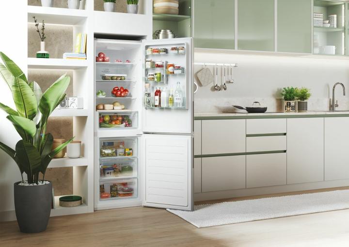 Immagine prodotto Candy Combinazione frigorifero-congelatore CCE4T618ES (341 l)