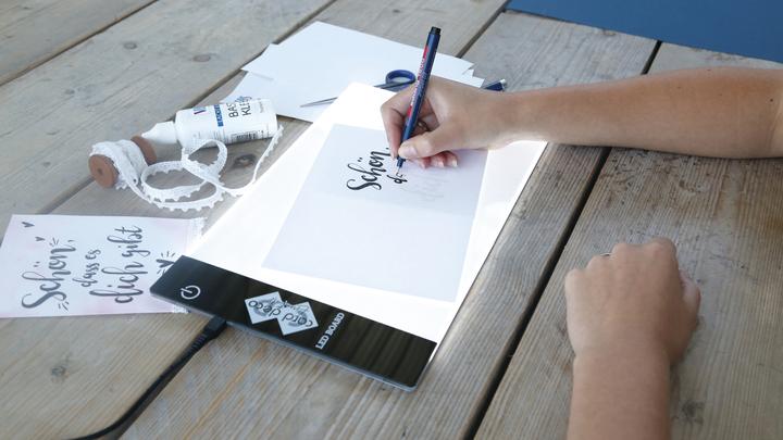 Immagine prodotto Card Deco Essentials Pannello luminoso a LED