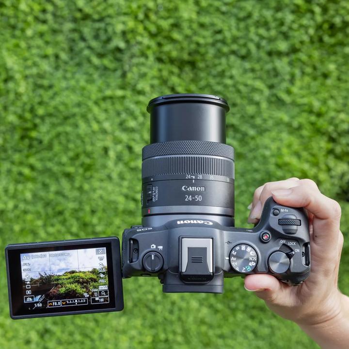 Actual product image Canon EOS R8 (24.20 Mpx, Full frame)