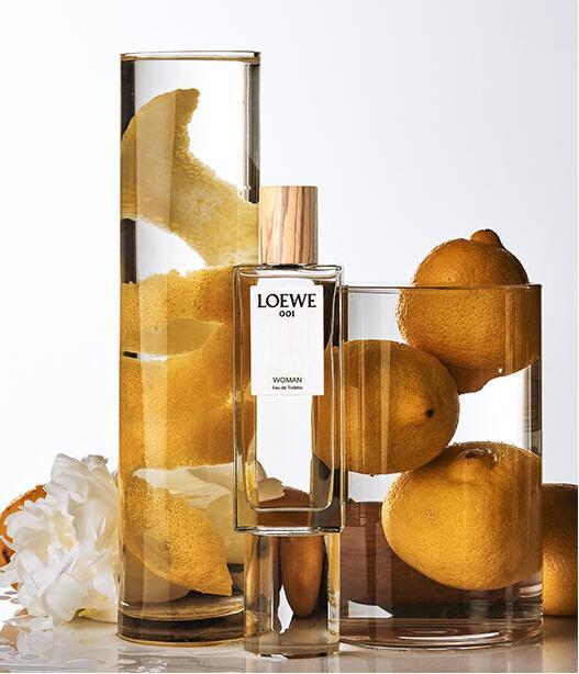 Actual product image Perfumes Loewe Loewe 001 Woman Eau de Parfum 30 ml (Eau de parfum, 30 ml)