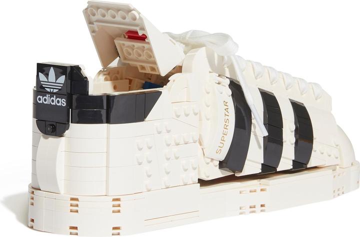 Actual product image LEGO Adidas Originals Superstar (10282, LEGO Icons)