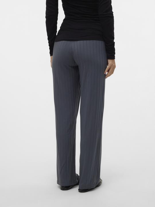 Actual product image Mamalicious Regular fit mid rise trousers Trousers (S)