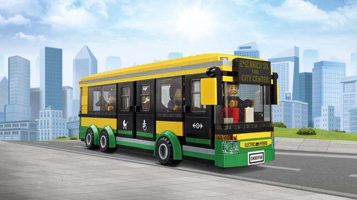Actual product image LEGO City bus station (60154, LEGO City)