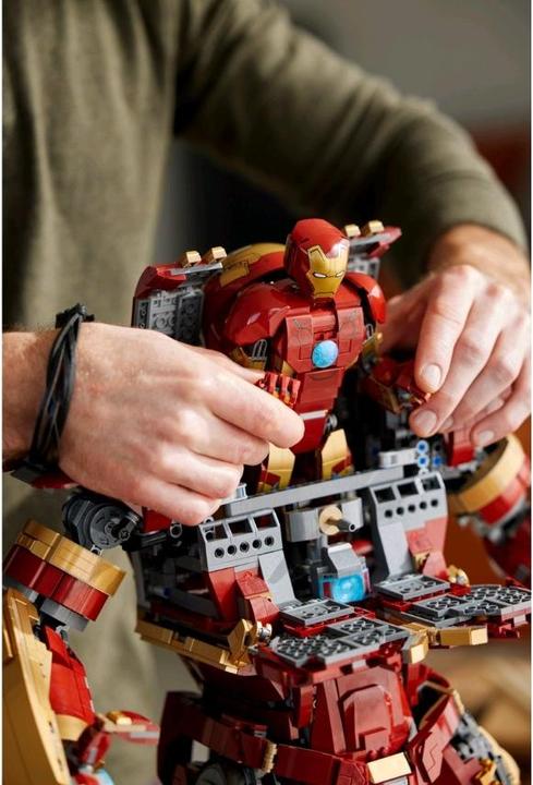 Image du produit LEGO Hulkbuster (76210, LEGO difficiles à trouver, LEGO Marvel)