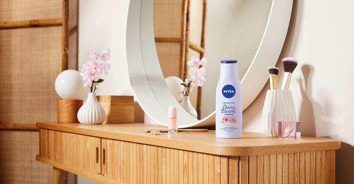 Actual product image NIVEA Sensual Cherry Blossom (Body cream, 200 ml)