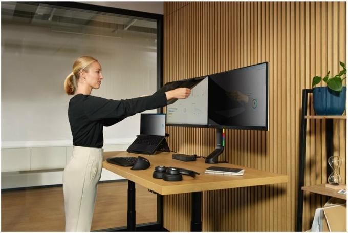 Image du produit Kensington KB675 EQ TKL Rechargeable Ergo (ING. Int., Filaire, Sans fil)
