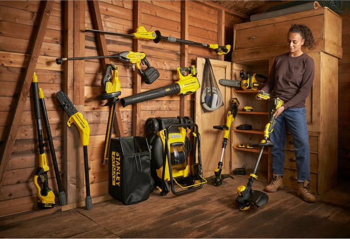Actual product image Stanley SFMCPH845M1 (Cordless hedgecutters)