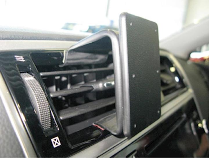 Actual product image Brodit 855406 Car mount Subaru Outback 18